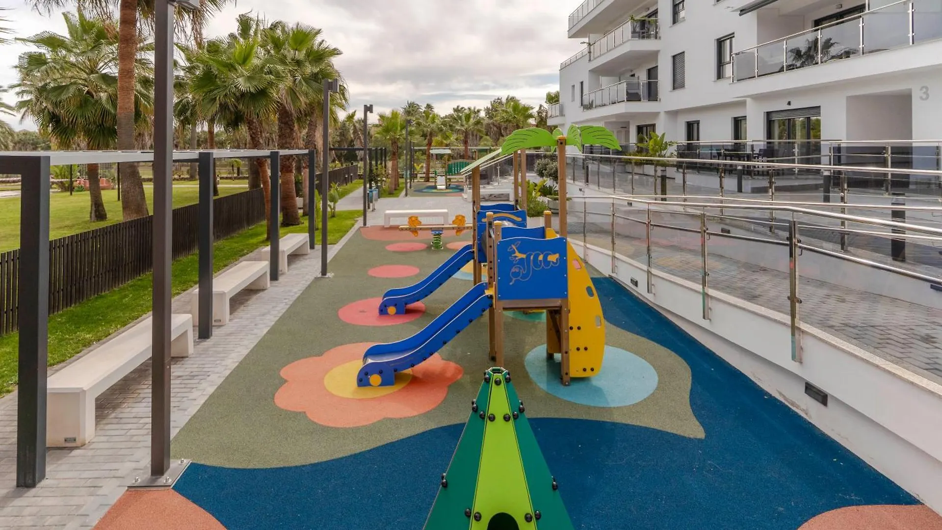 Rentitspain Trm 4 Nasila Beach - Especial Frontex Motril Spain