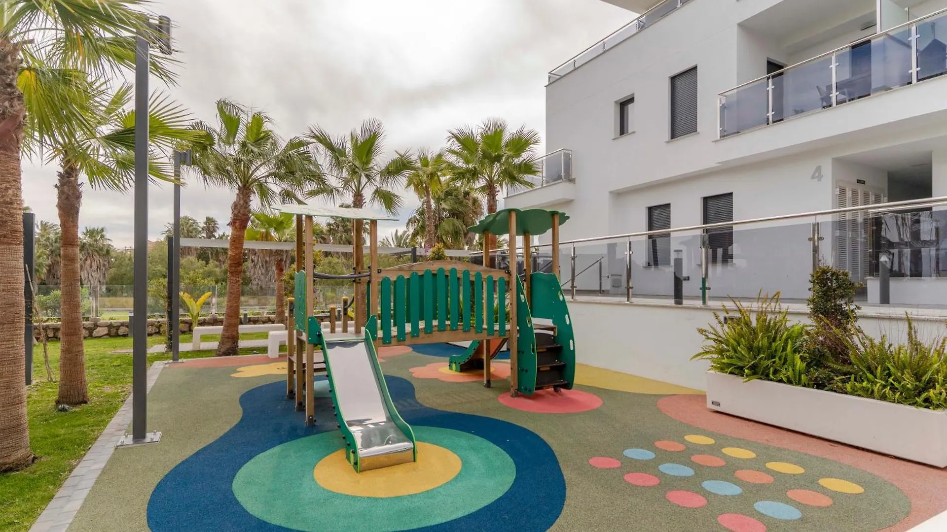 Rentitspain Trm 4 Nasila Beach - Especial Frontex Motril 0*,  Spain