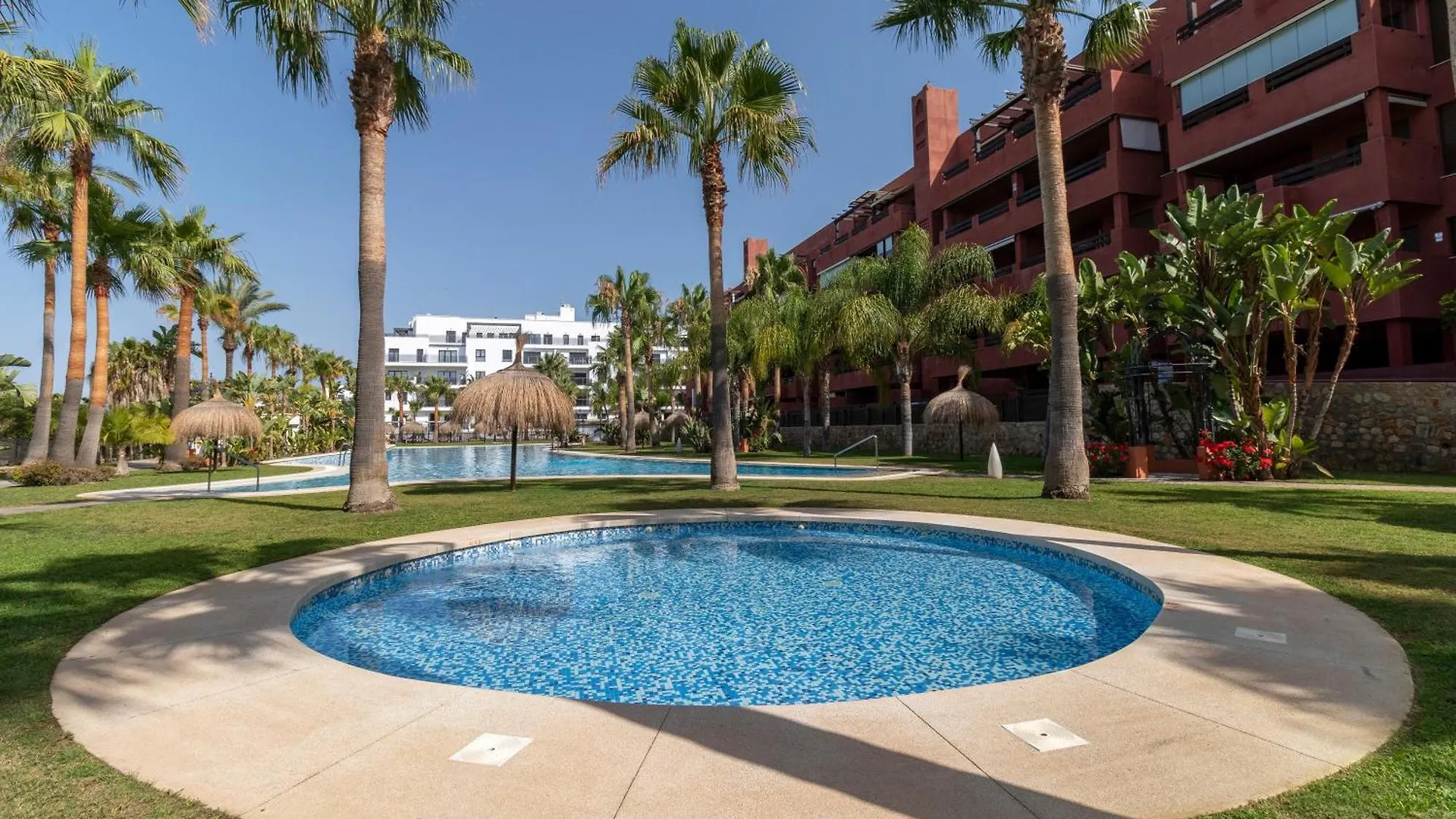 Rentitspain Trm 4 Nasila Beach - Especial Frontex Motril Spain