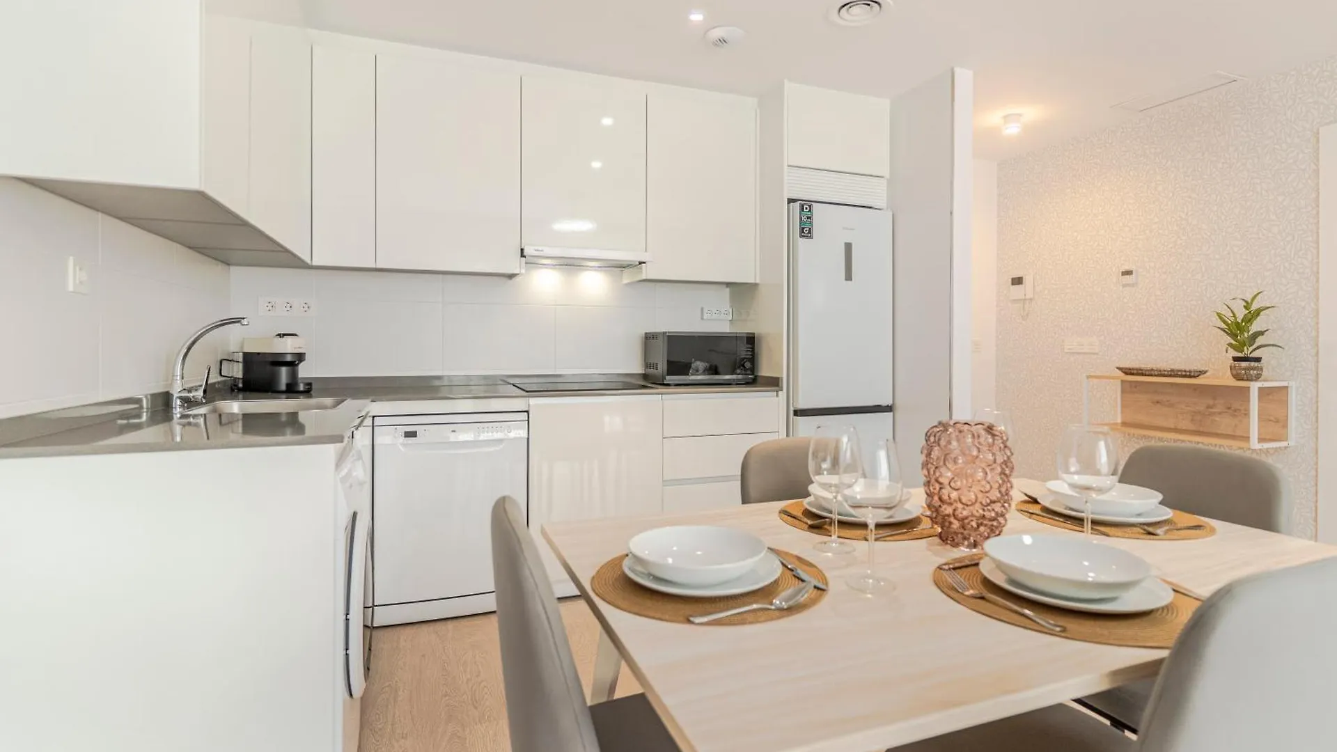Rentitspain Trm 4 Nasila Beach - Especial Frontex Motril Apartment